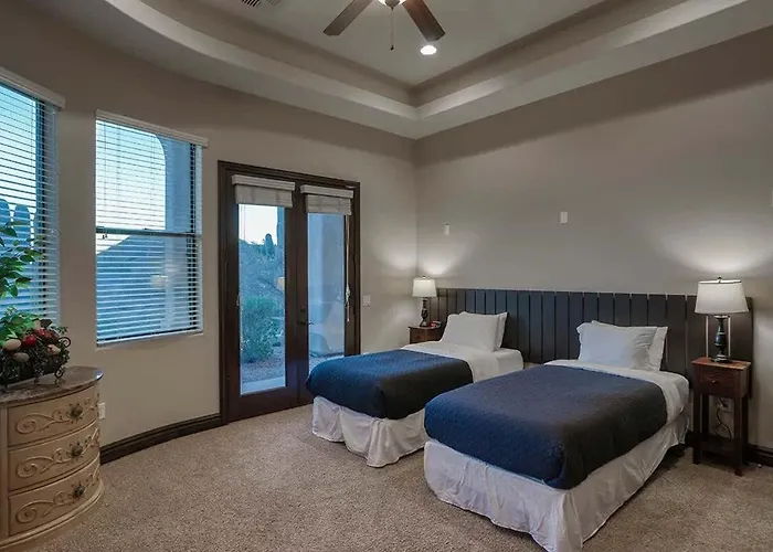 Holiday home Valley-view Pool & Hot Tub In Foothills Mesa